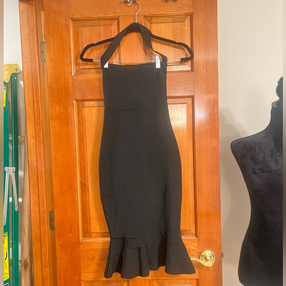 Small Akira Dress✨ - Picture 3 of 3